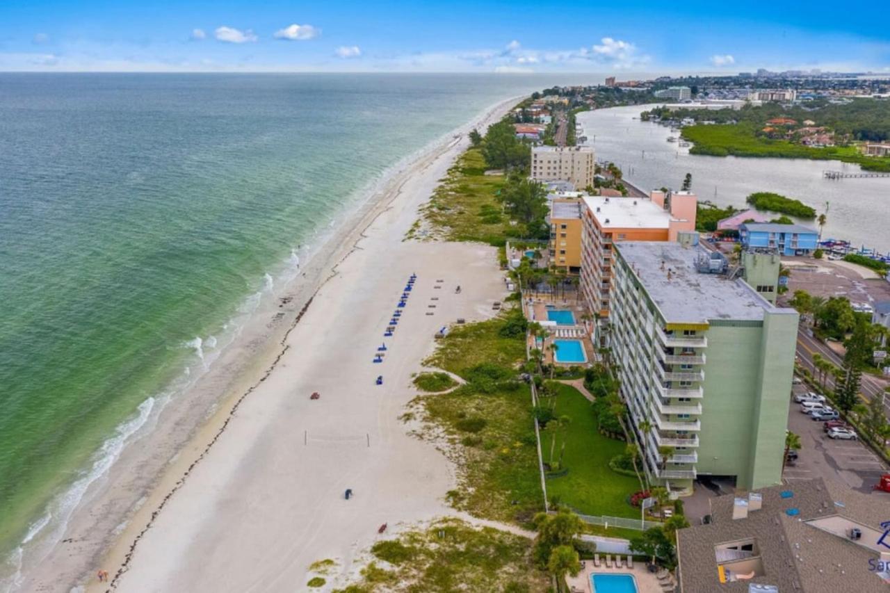 Sand Castle 507 2Bd 2Ba Beachfront Oasis Clearwater Beach Exterior photo